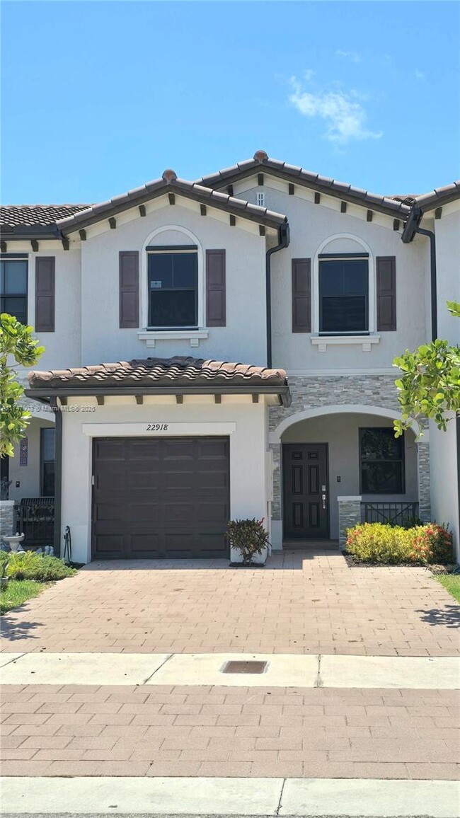 Primary Photo - 22918 SW 127th Pl