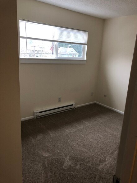 Bedroom 2 - 3111 Southeast Belmont Street