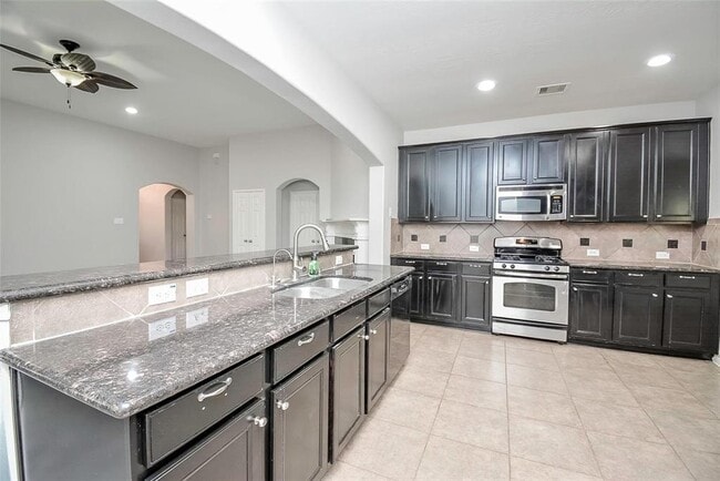 Building Photo - 14127 Grovemist Ln