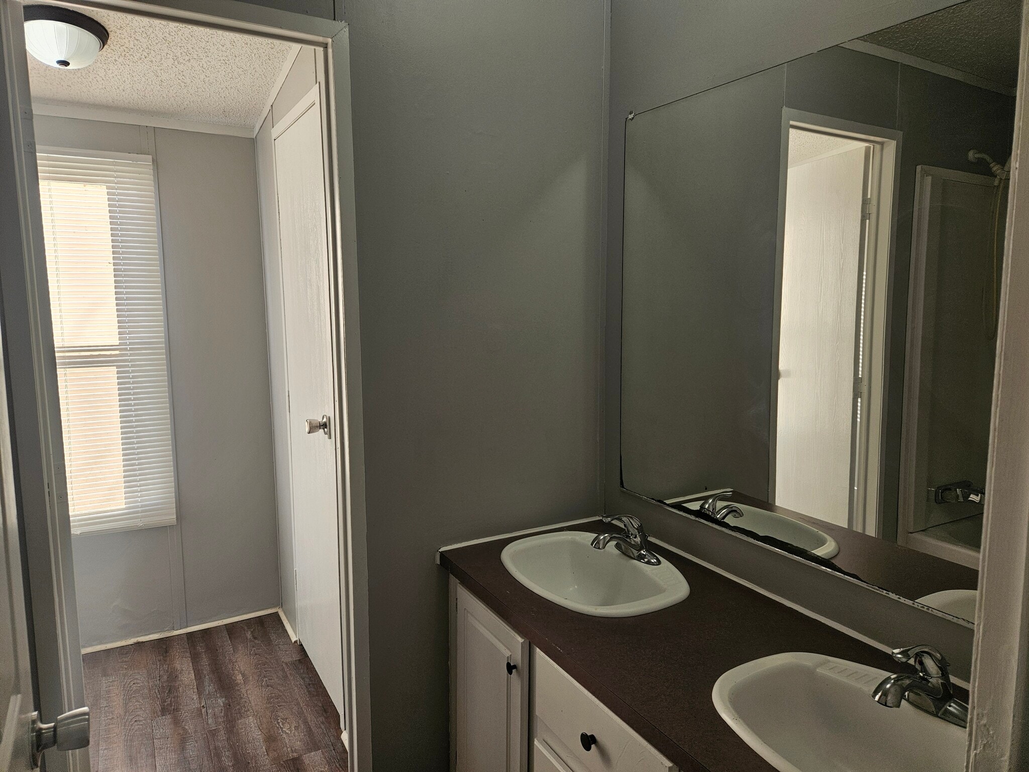 Building Photo - 41 Lynnwood Cir