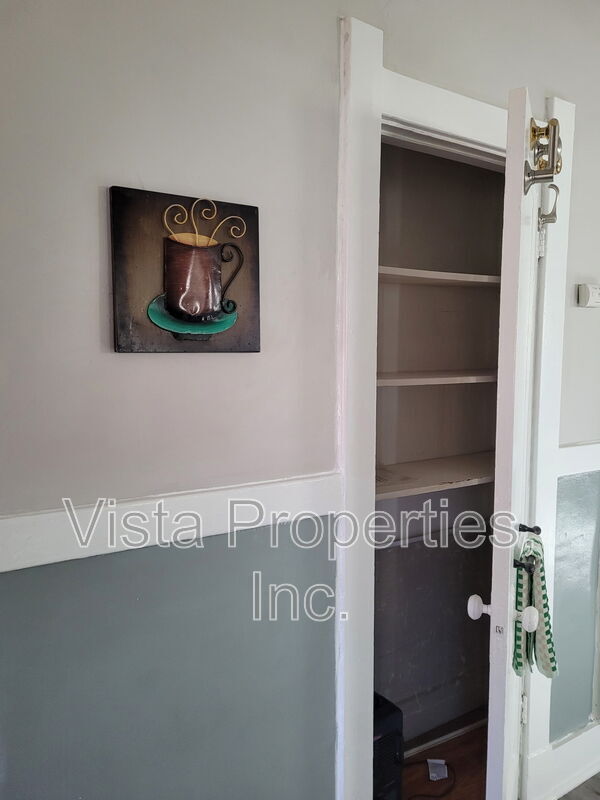 Building Photo - 112 Boston Ct