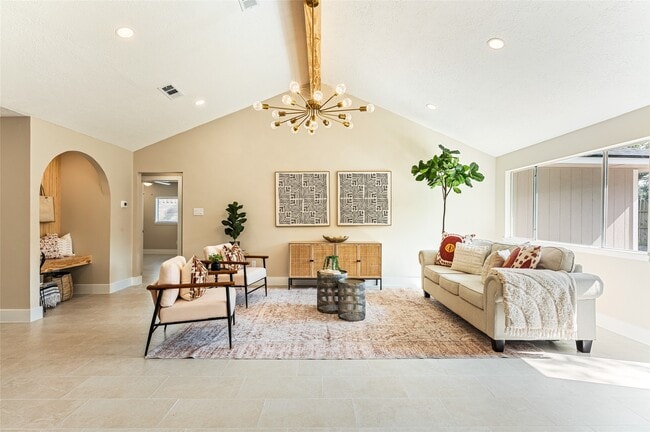 Building Photo - 19727 Redroot Dr