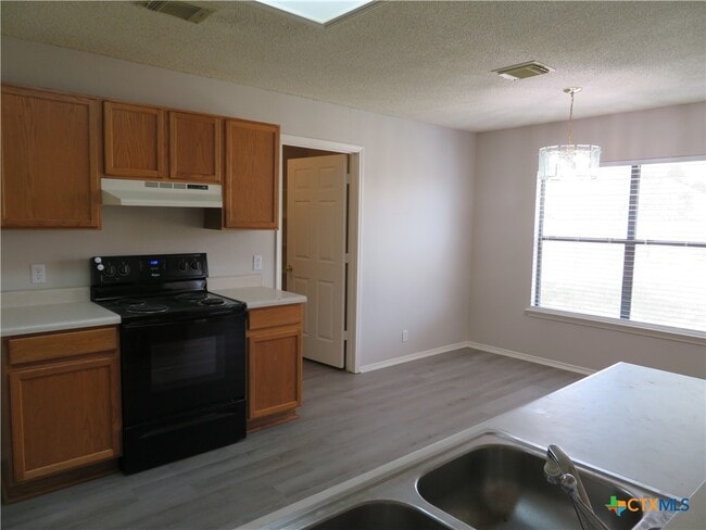 Building Photo - 1093 Stone Branch