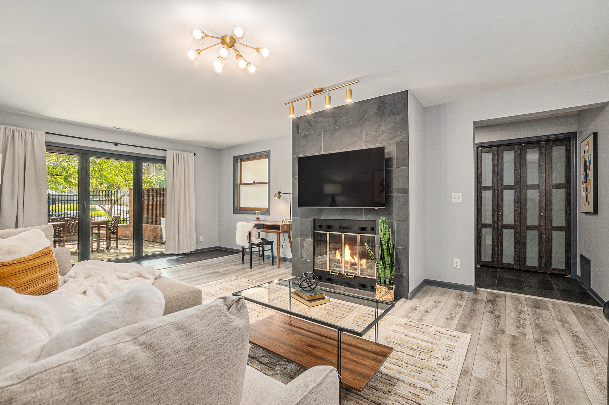 Building Photo - 112 S 37th St