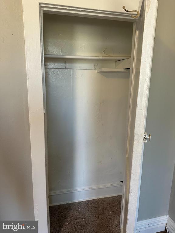 Building Photo - 1192 Yorkship Square