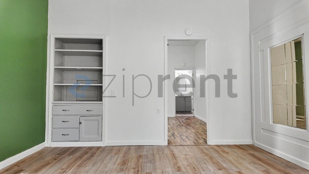Building Photo - Unit Apt 1