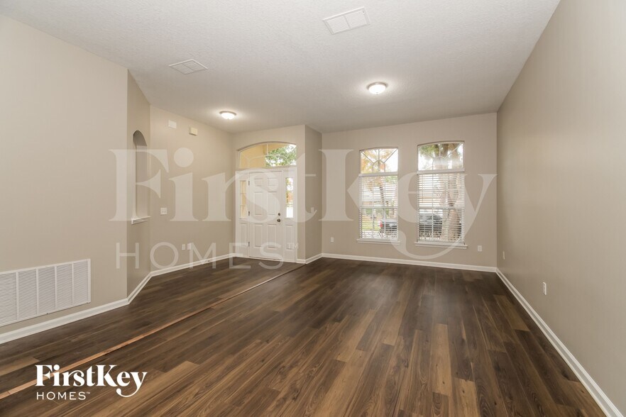 Building Photo - 4023 Leatherwood Dr