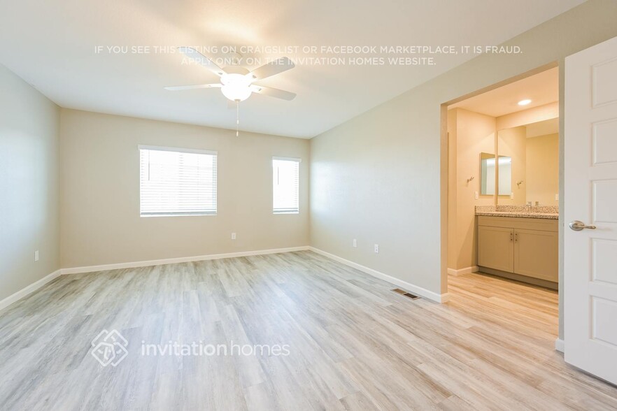 Building Photo - 1800 S Flat Rock Way