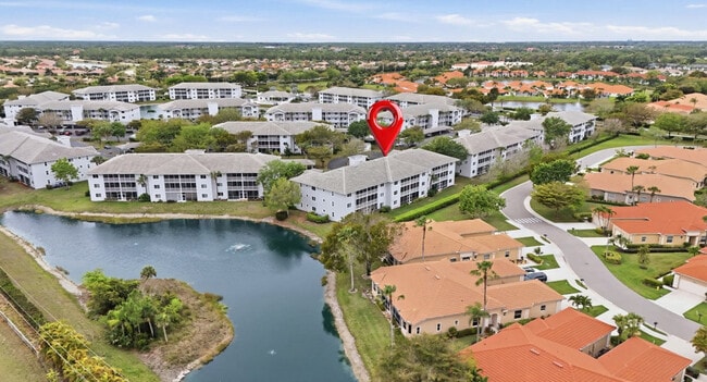 Building Photo - 7831 Regal Heron Cir