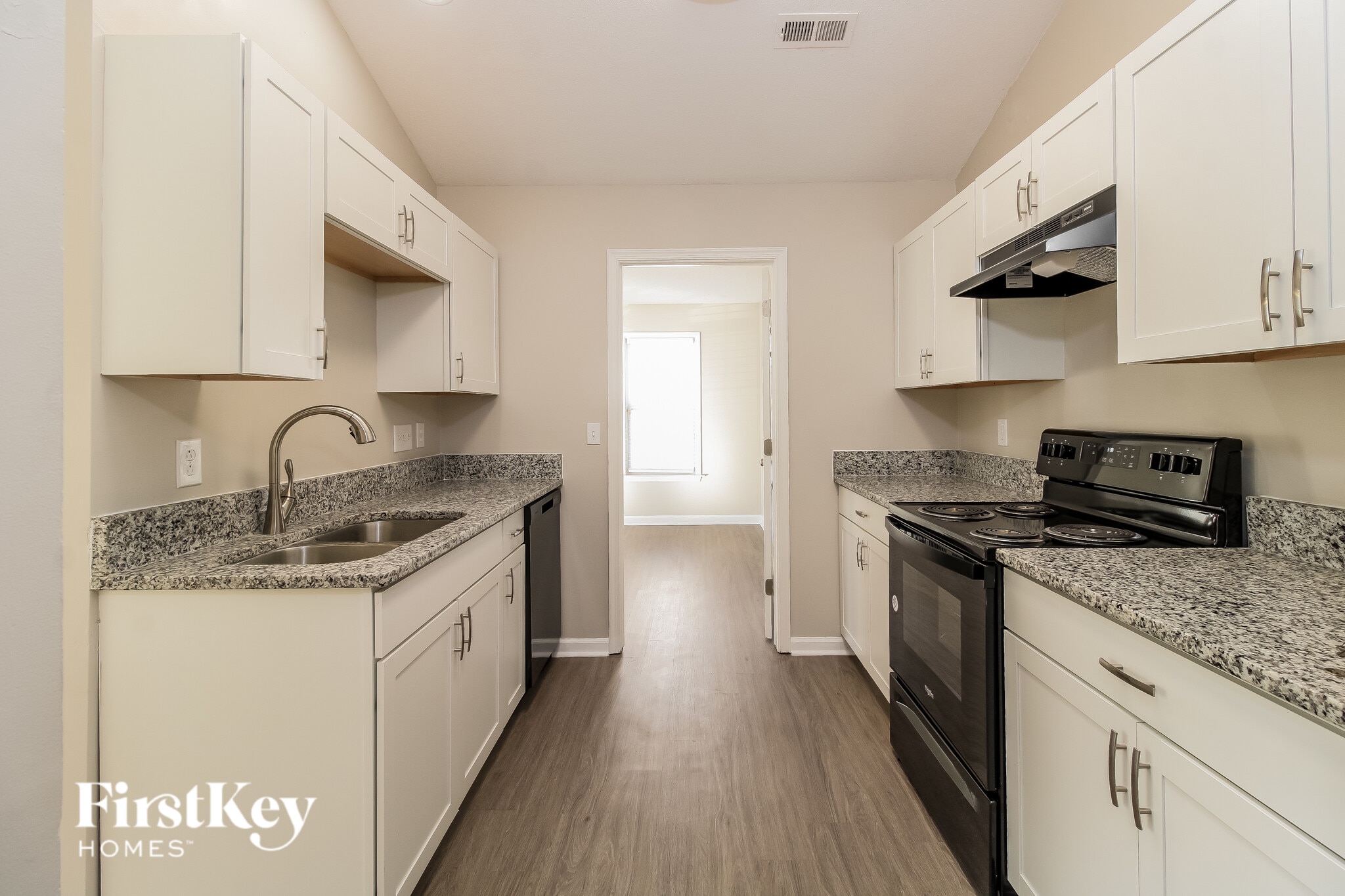 Building Photo - 4705 Meadowcroft Rd