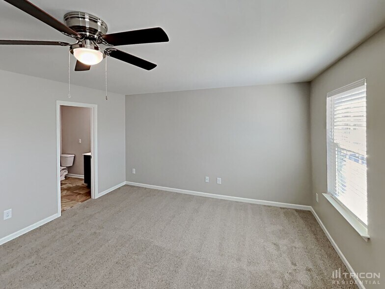 Building Photo - 1538 Kilstrom St
