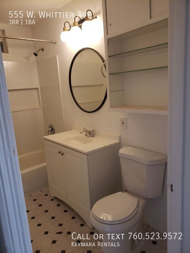 Building Photo - 555 W Whittier Ave