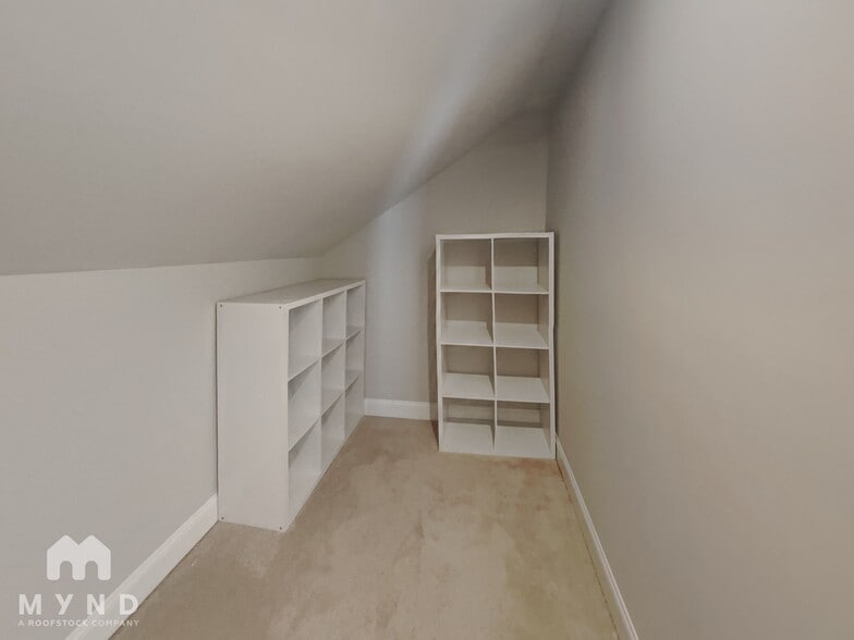 Building Photo - 3570 Faulkner St