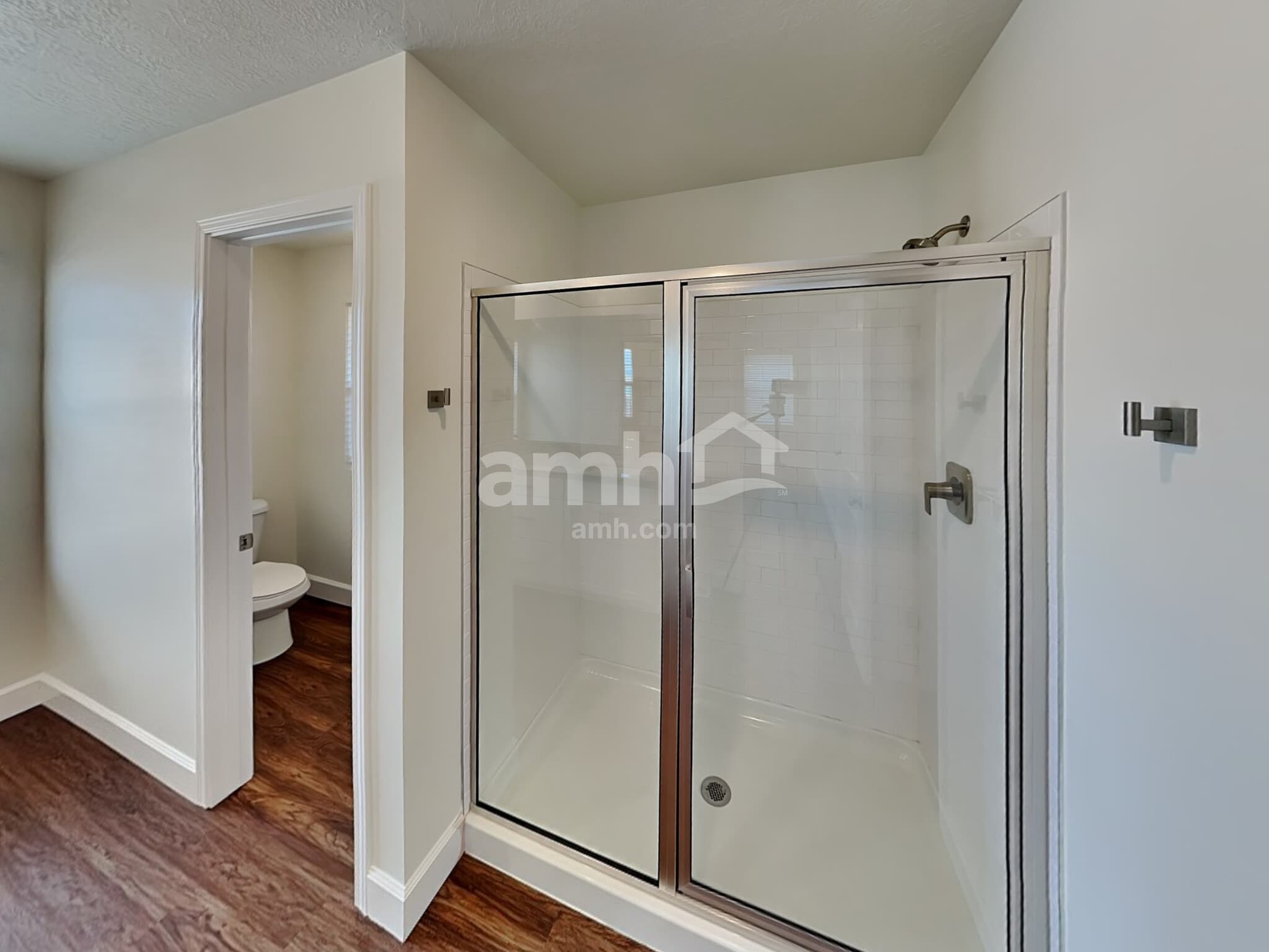 Building Photo - 6109 W Arranmore Dr