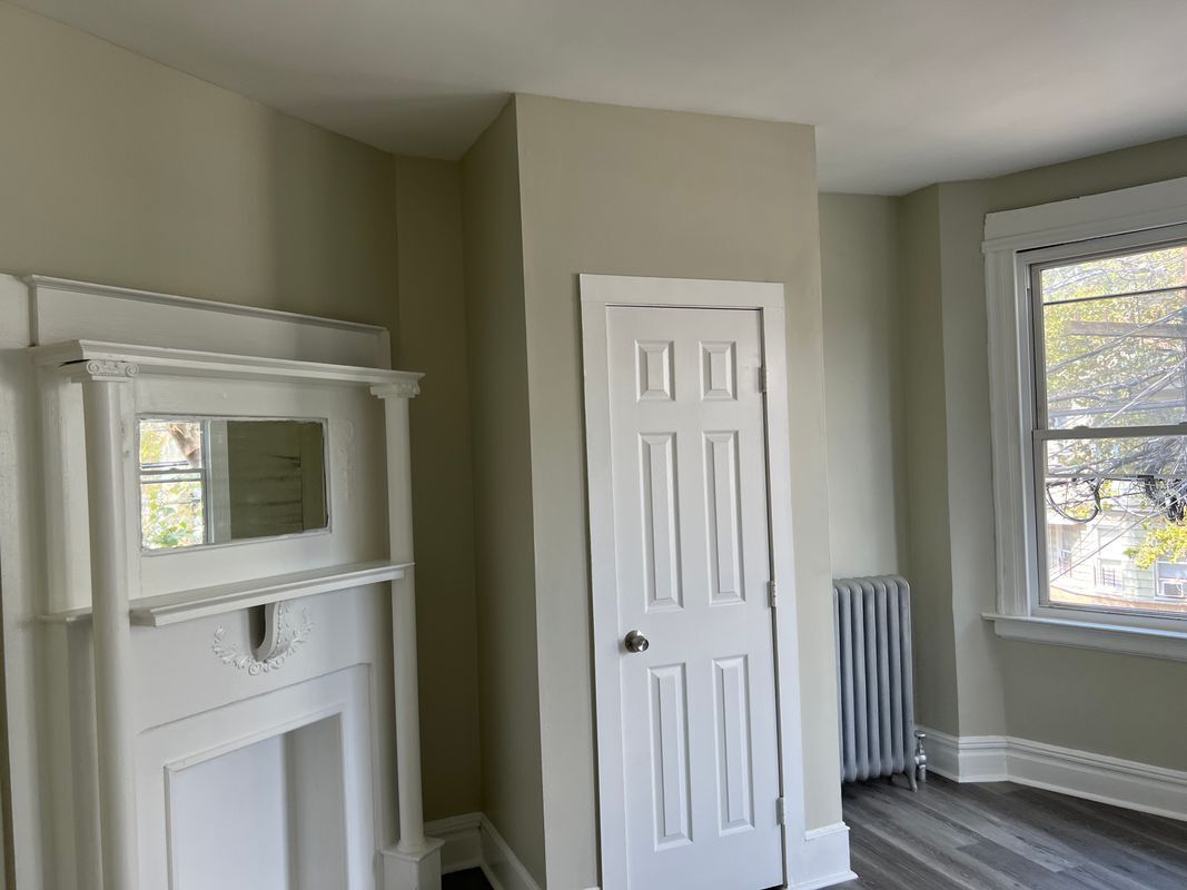 Building Photo - 51 Hawkins St