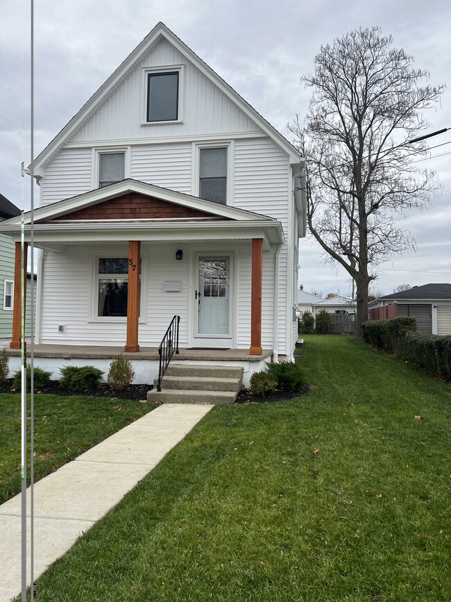 Building Photo - 57 Caswell St