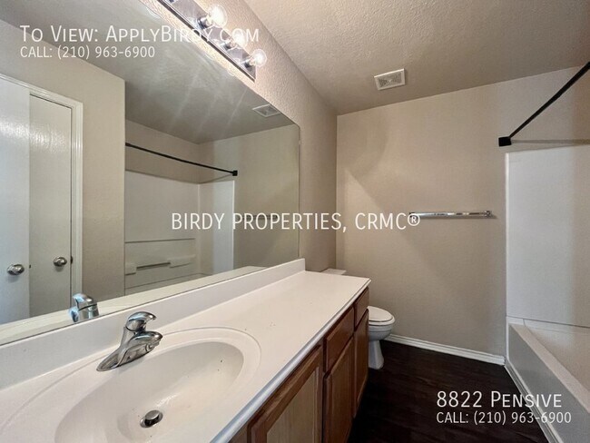 Building Photo - **3 Bed, 2 Bath Located in Converse, Tx**
