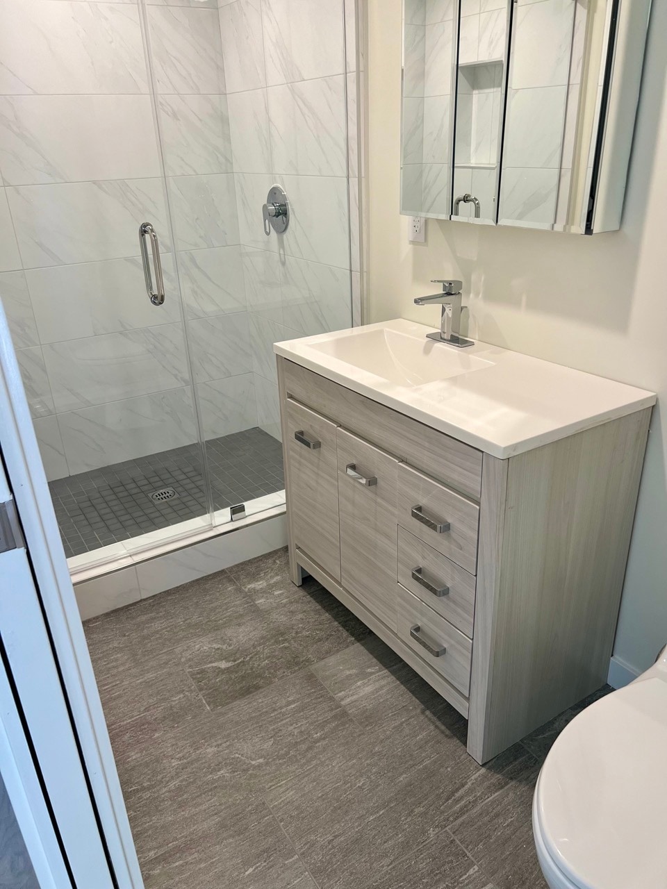 Building Photo - 2520 5th St