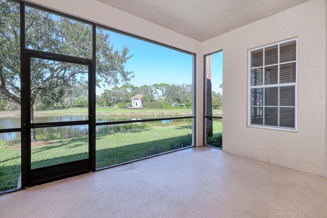 Building Photo - Emerson Square 4 Bedroom Home