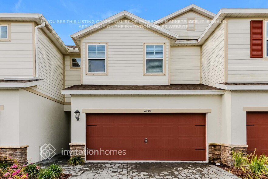 Primary Photo - 11540 Woodleaf Dr