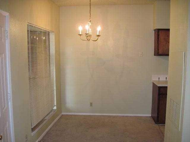 Building Photo - 2000 Whitis Ave