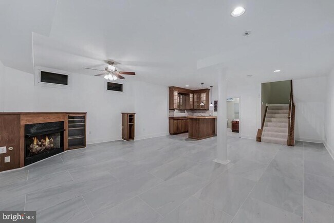 Building Photo - 615 Nalls Farm Way