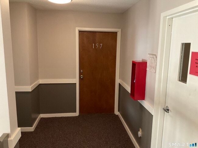 Building Photo - 157 Woodland Dr