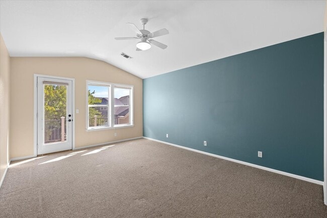 Building Photo - 235 Jackson Creek Dr
