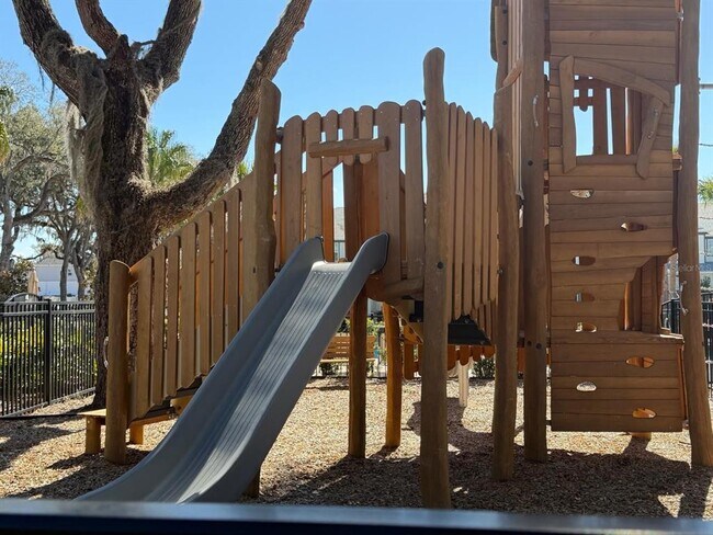 Building Photo - 11381 Nona Sound St