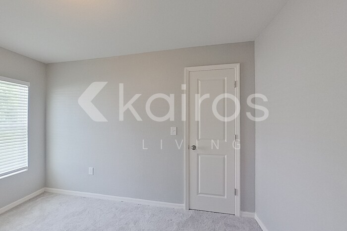 Building Photo - 9141 Aegean Cir