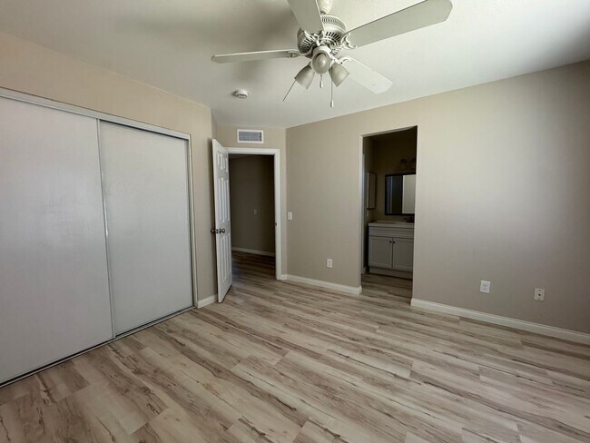 Building Photo - 25060 Steiner Dr