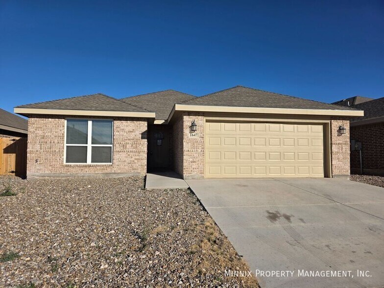 Building Photo - 1647 Wrigley Dr