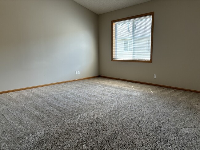 Building Photo - 1349 Willow Trail
