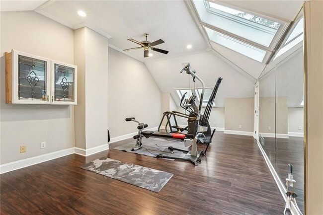 Building Photo - 511 Pine Valley Rd SE