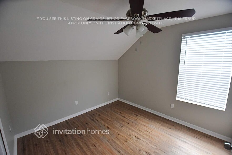 Building Photo - 6649 Cambridge Park Dr