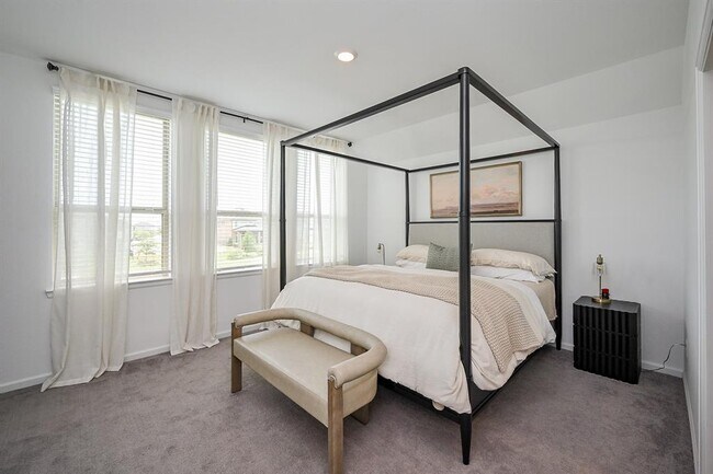 Building Photo - 5630 Amber Brook Ln