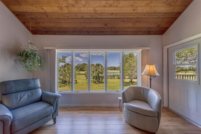 Building Photo - 8105 Bardmoor Pl