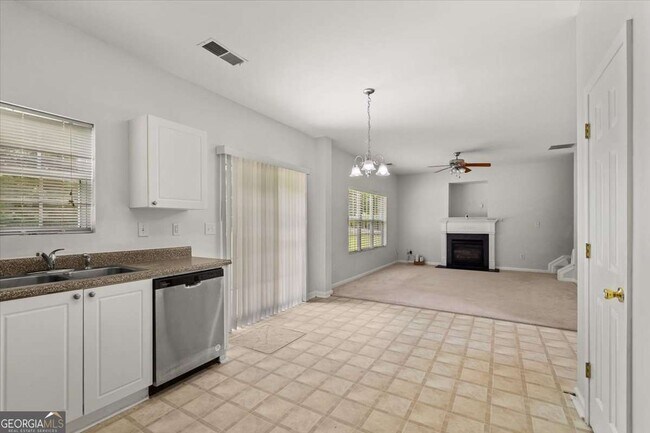 Building Photo - 7648 Cozy Ln