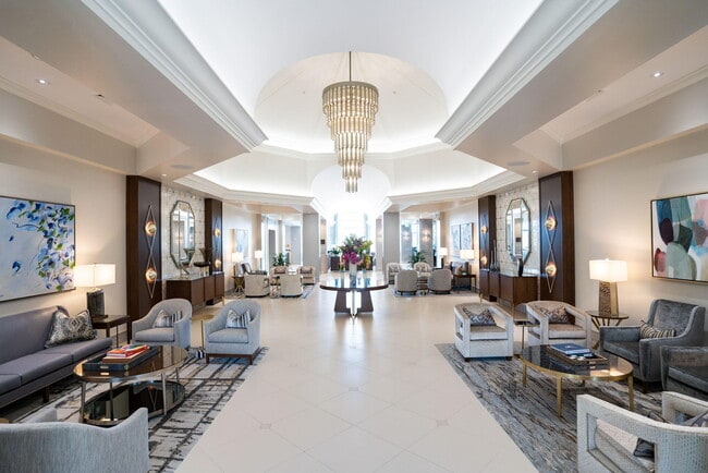 Building Photo - 6895 Willow Wood Dr