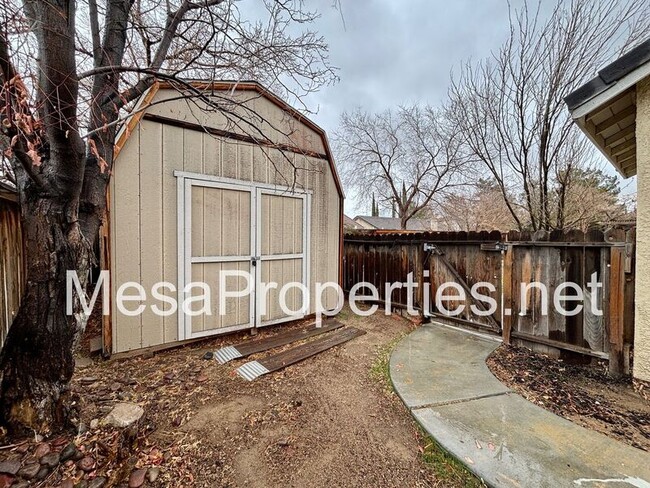 Building Photo - 14620 Owens River Rd