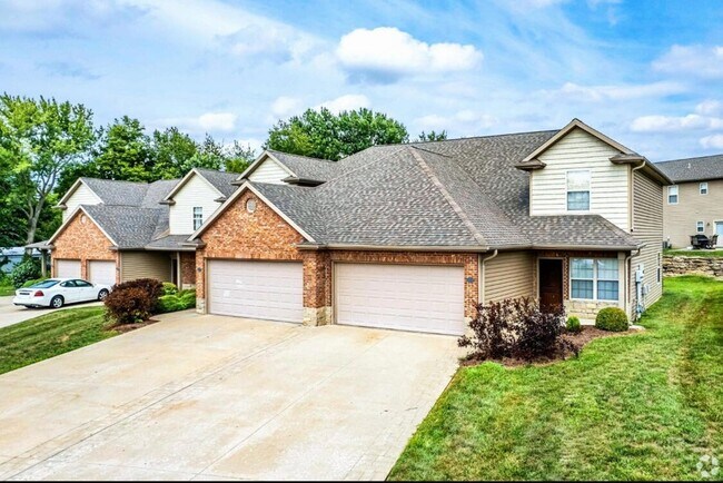 Primary Photo - 1310 Stags Way