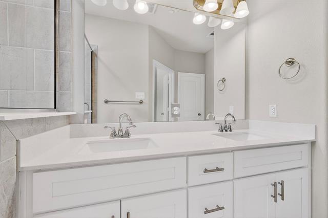 Building Photo - 900 Heart Reef Rd