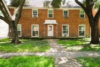 Building Photo - 2431 Shakespeare St