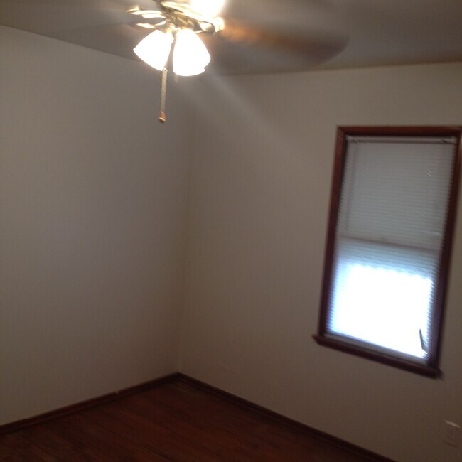 Building Photo - 6101 Joes Dr