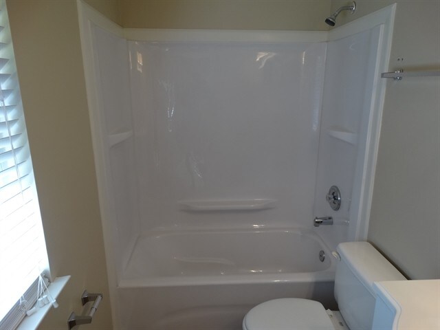 Building Photo - 3416 Armitage Dr