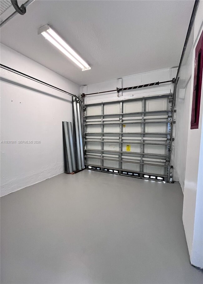 Building Photo - 11697 SW 17th Ct