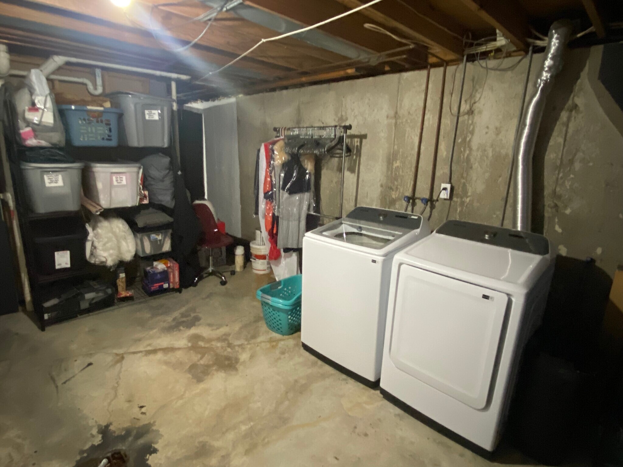 laundry/storage - 602 Woodcrest Blvd