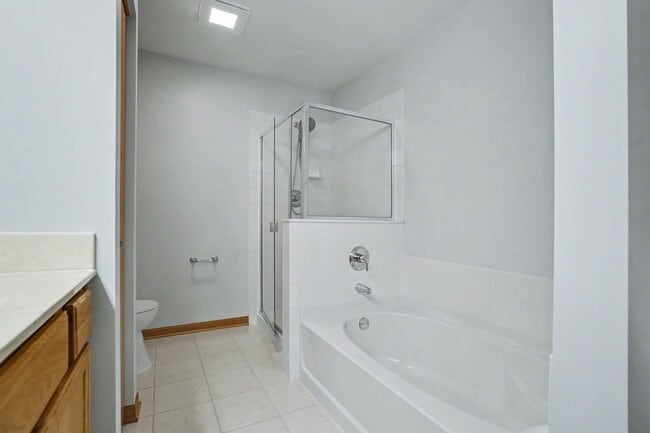 Building Photo - 937 Emerald Dr