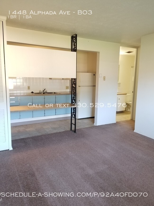 Building Photo - 1448 Alphada Ave