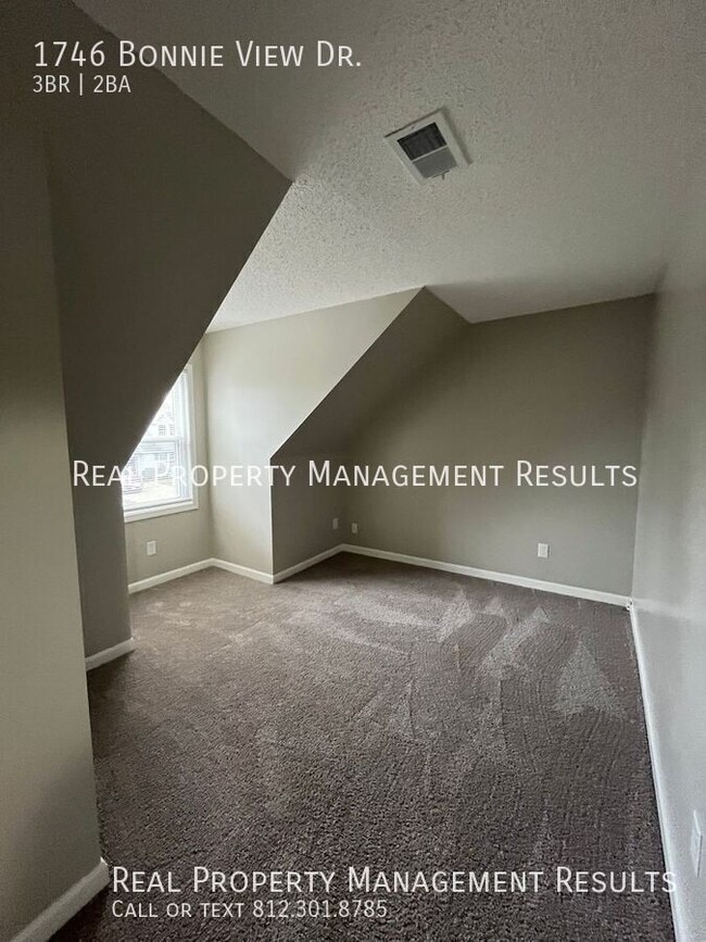 Building Photo - 1746 Bonnie View Dr